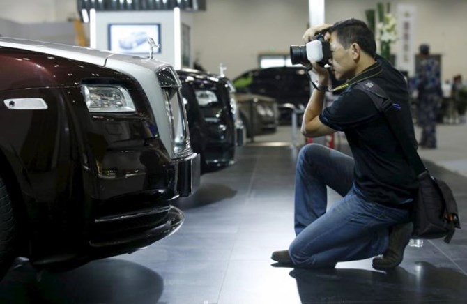 Giá các mẫu siêu xe, xe siêu sang tại Trung Quốc có thể "leo thang" vì thuế mới 